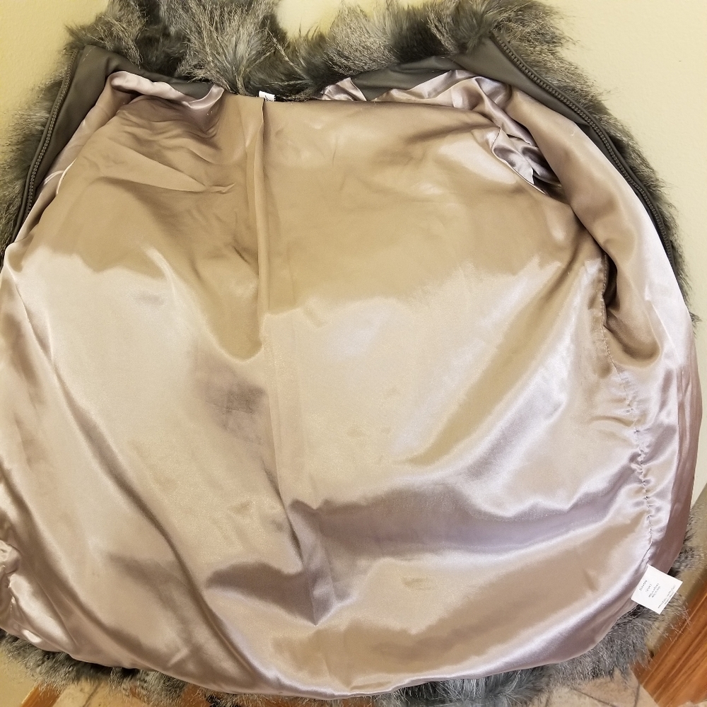 Ameri Mode Funky Gray Faux Fur Coat L - image 7